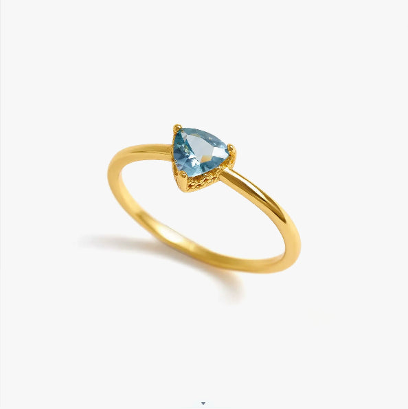 14k Gold Teardrop Aquamarine Ring