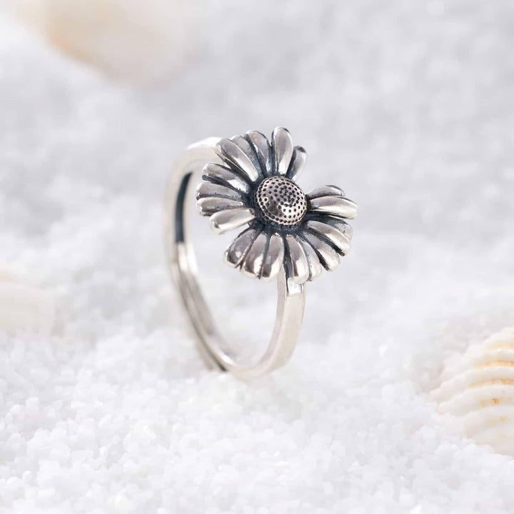 Sterling Silver Plain Daisy Ring