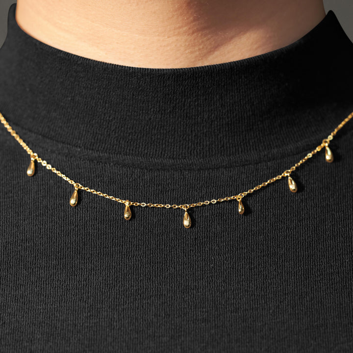 Gold Necklace with Pendant