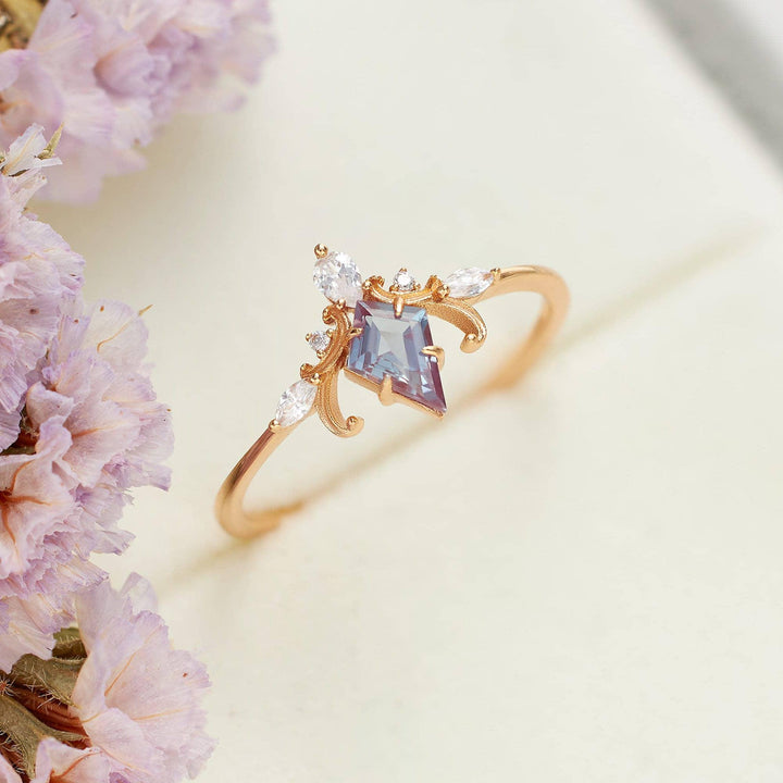 Unique Natural Alexandrite Ring For Women