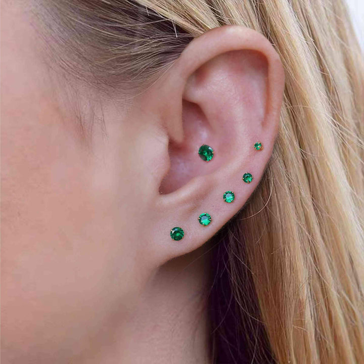 Emerald Green Prong Screw Back Earring - EricaJewels