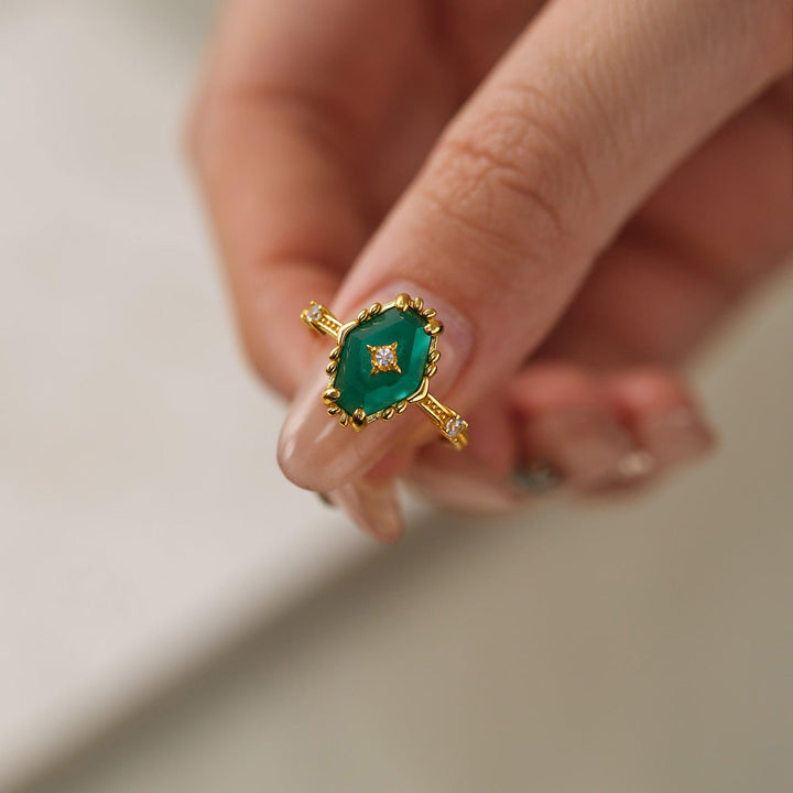 Hexagon Emerald Ring | Retro Rings