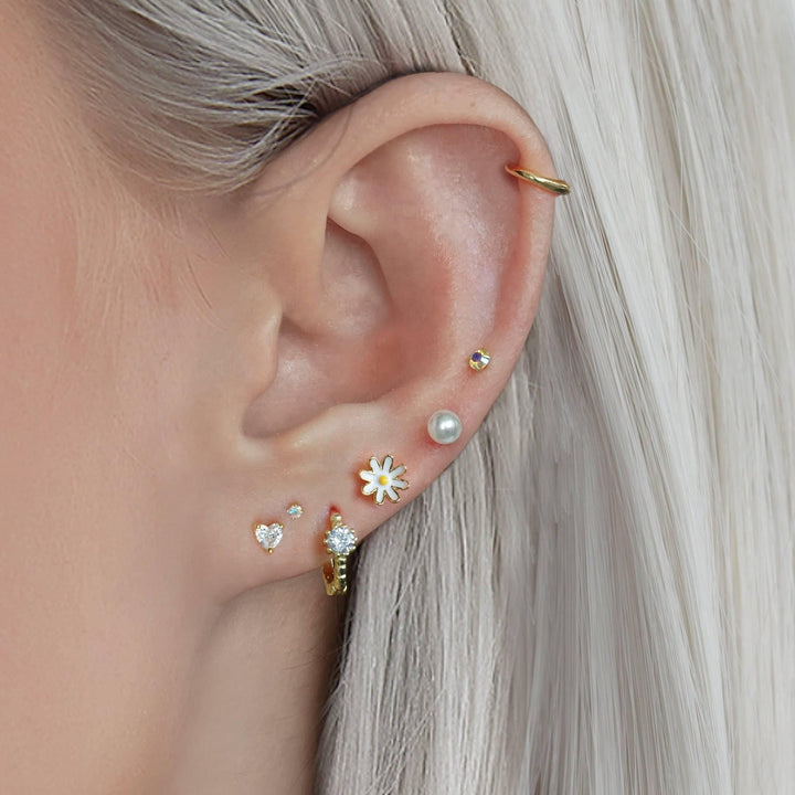 White Enamel Daisy Flower Flat Back Piercing Earring